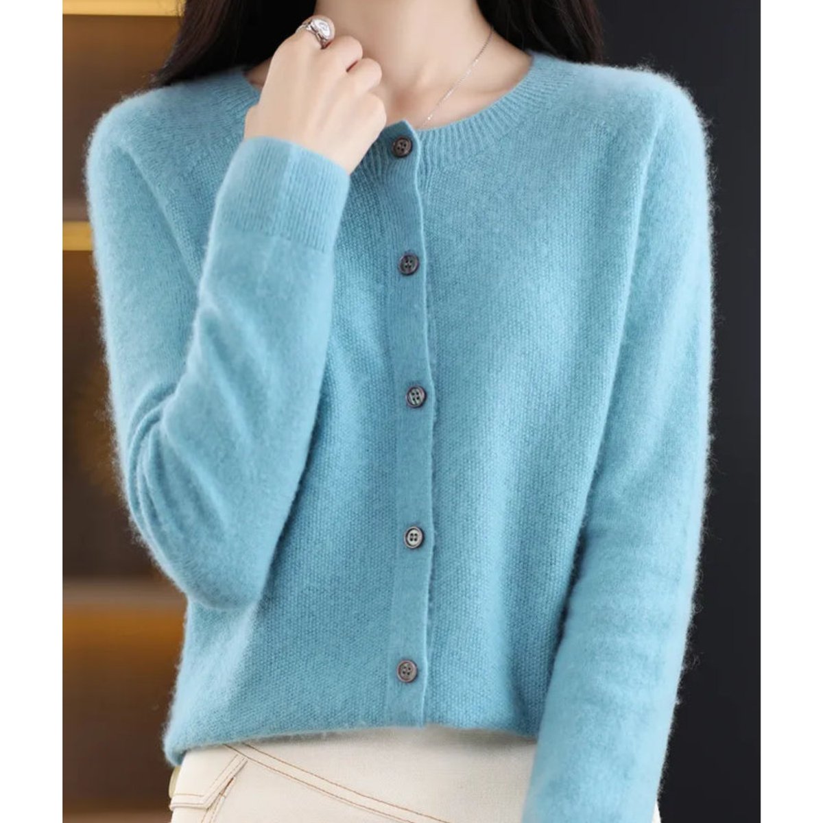 Alva | Merino Crewneck Button Cardigan