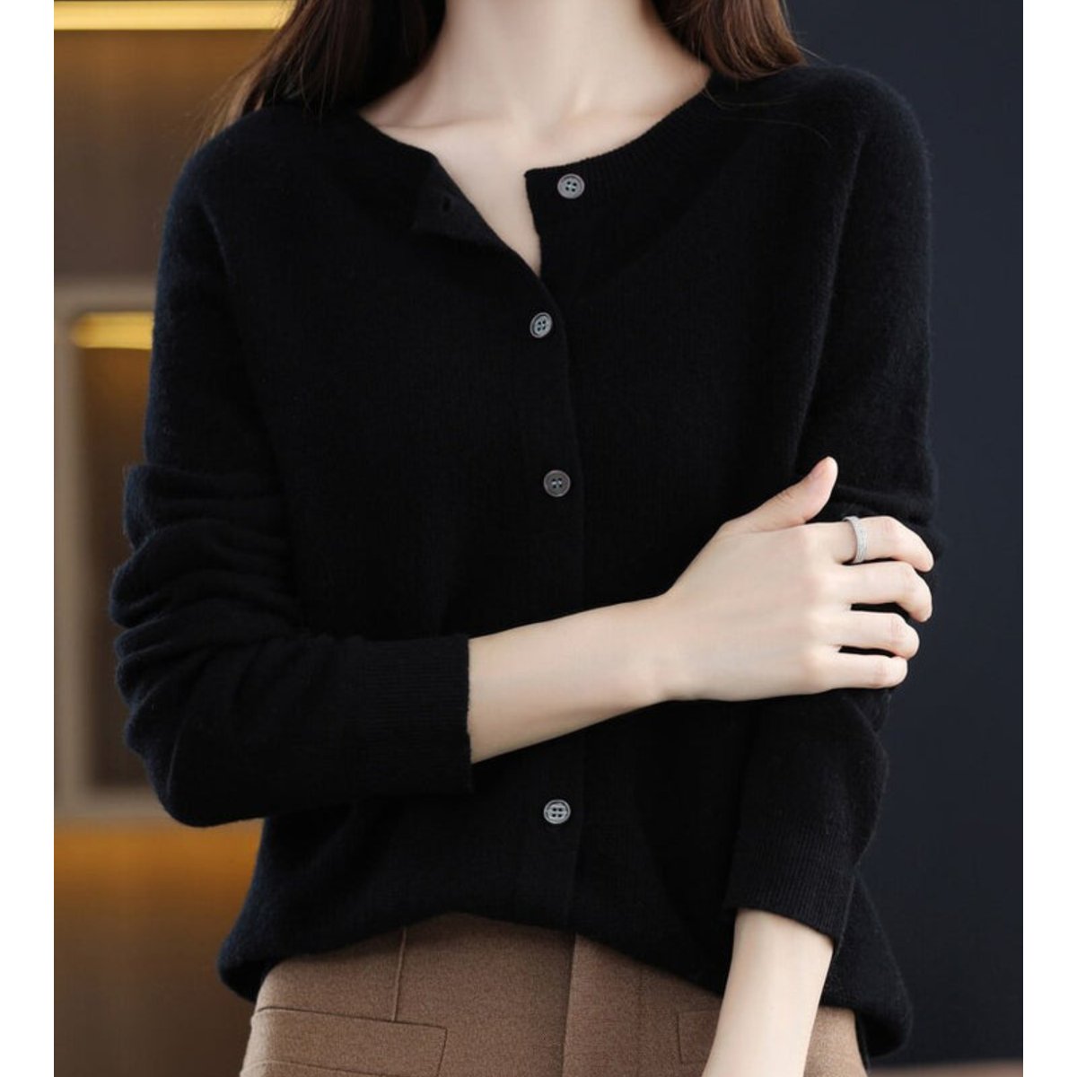 Alva | Merino Crewneck Button Cardigan