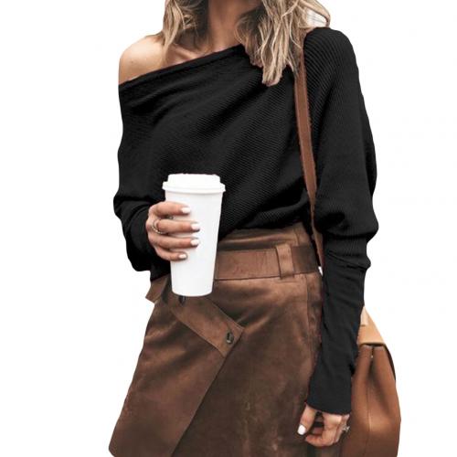 Dariah | Soft Off-the-Shoulder Sweater