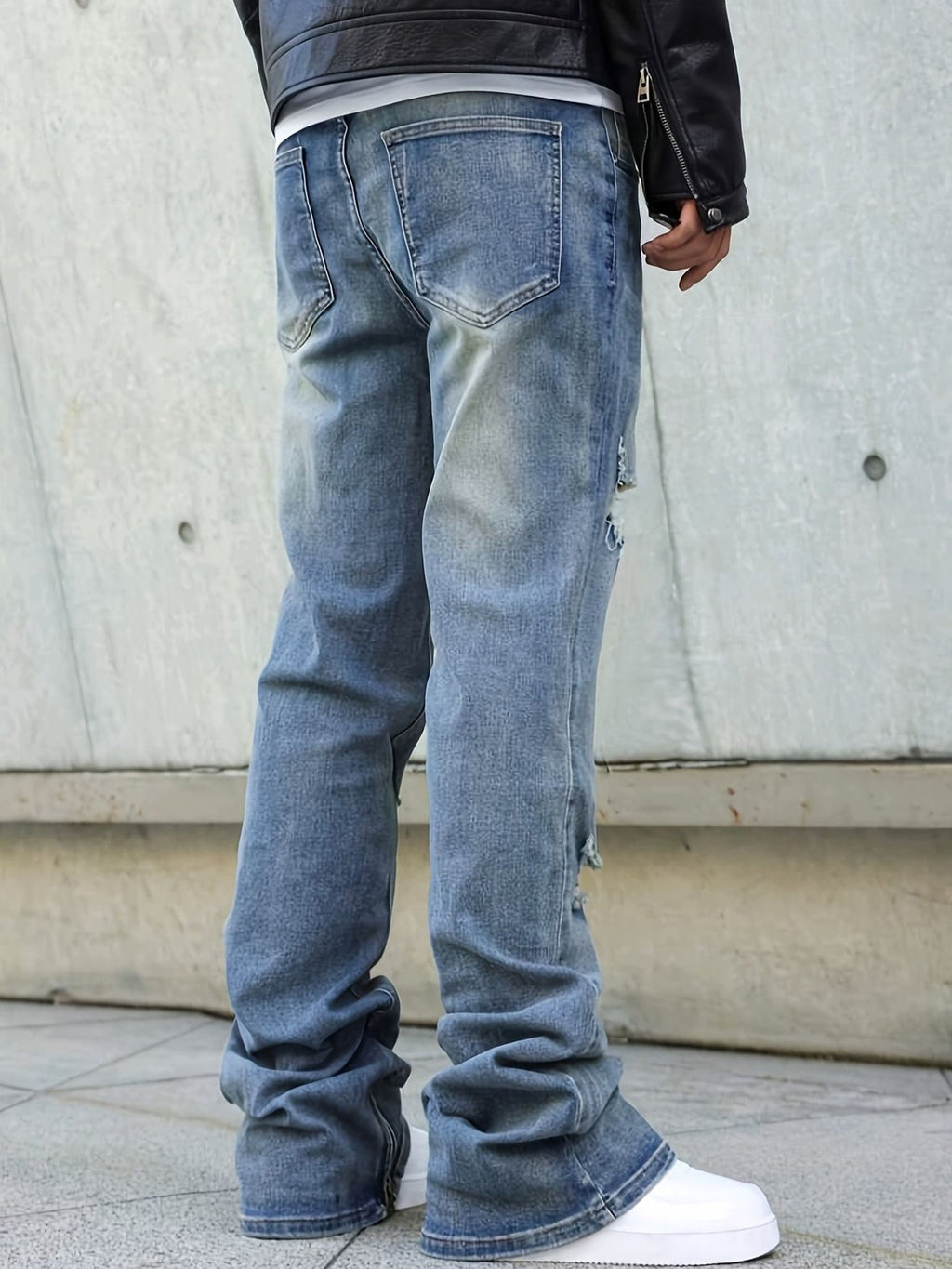 Beckett | Distressed Straight-Leg Jeans with Zippers