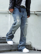 Beckett | Distressed Straight-Leg Jeans with Zippers