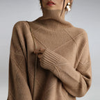 Lilly | Turtleneck Sweater with Diamond Pattern