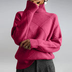 Lilly | Turtleneck Sweater with Diamond Pattern
