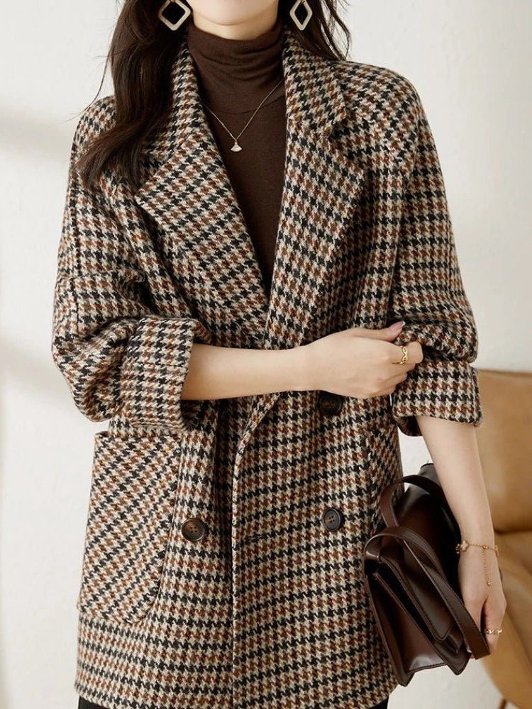 Allie | Double-Breasted Jacket with Notched Lapel