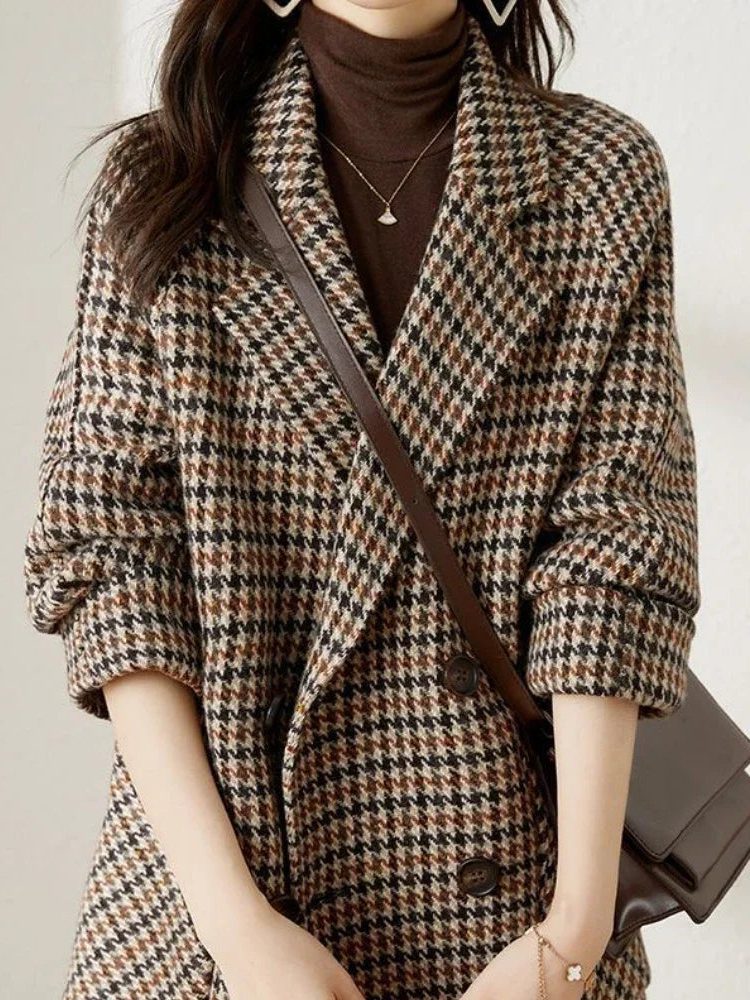 Allie | Double-Breasted Jacket with Notched Lapel