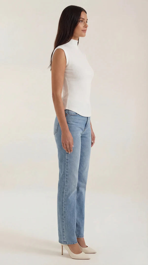 Lorelei | Figure-Hugging Ribbed Turtleneck Top