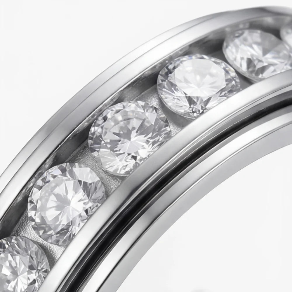 Aurora | Spinner Ring with Clear Stones