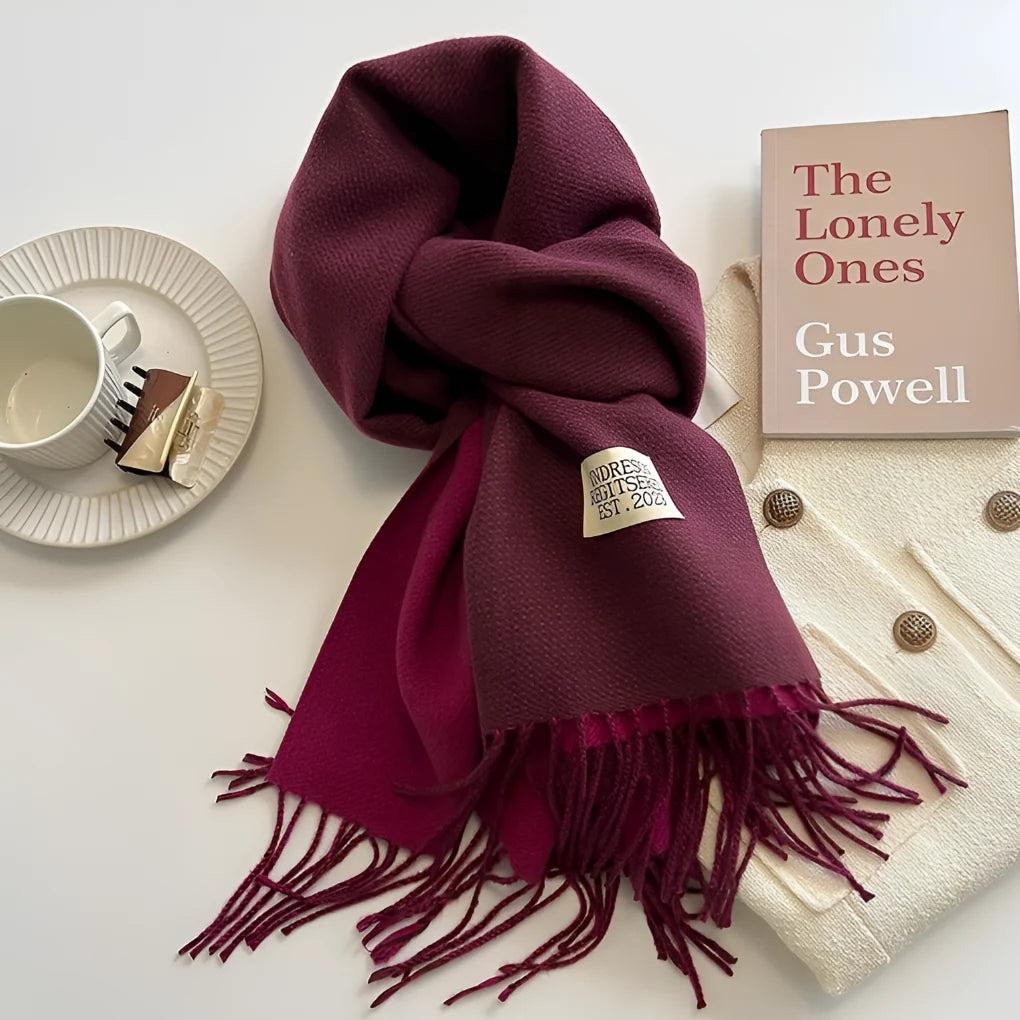 Nadia | Woven Scarf with Fringes and Logo Patch
