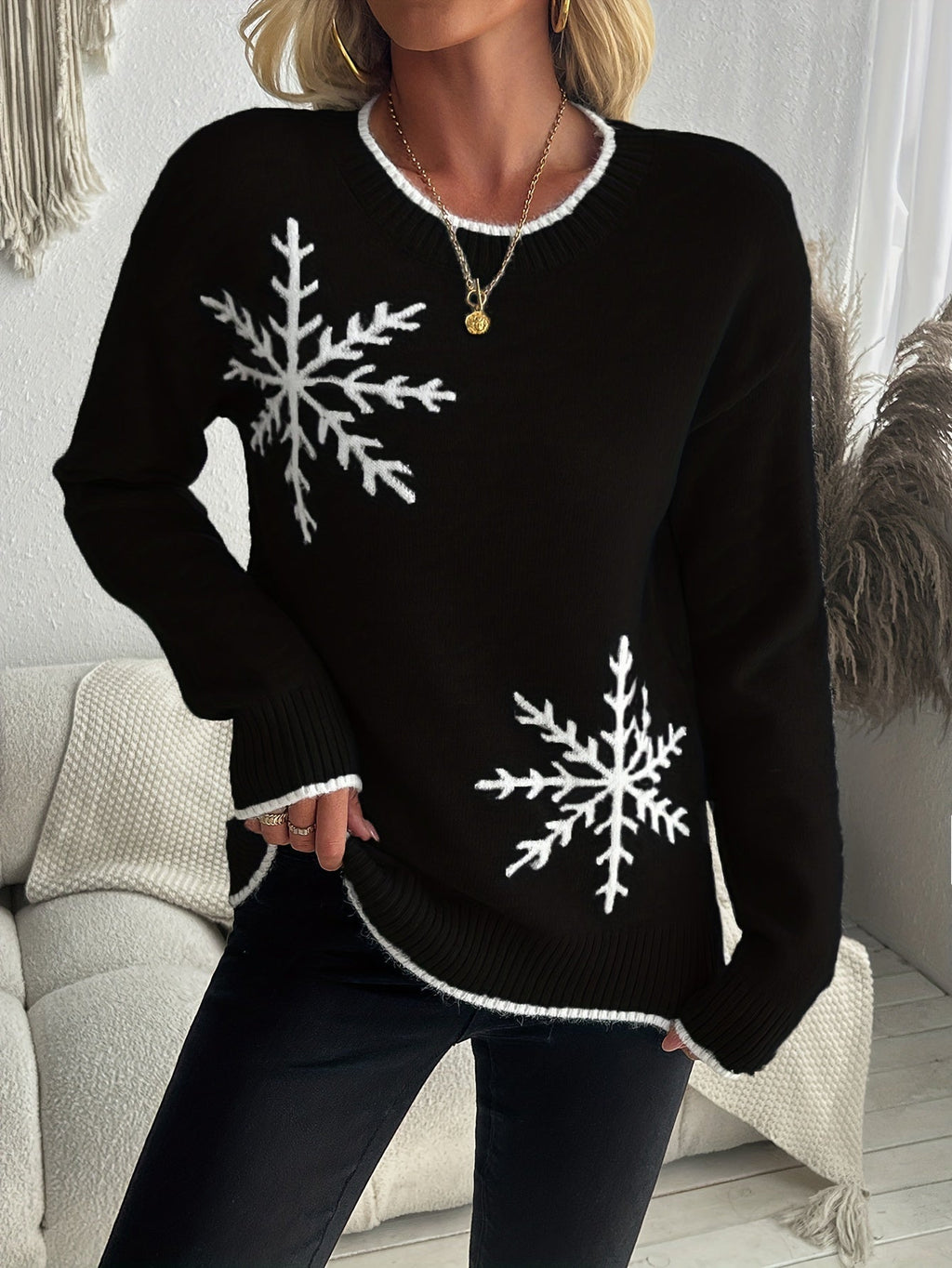 Alyson | Cozy Snowflake Jacquard Sweater
