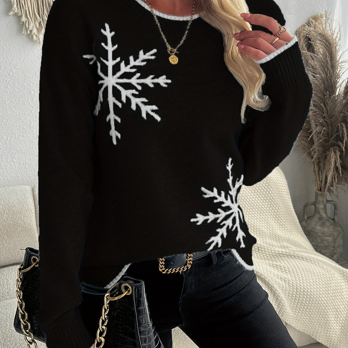 Alyson | Cozy Snowflake Jacquard Sweater