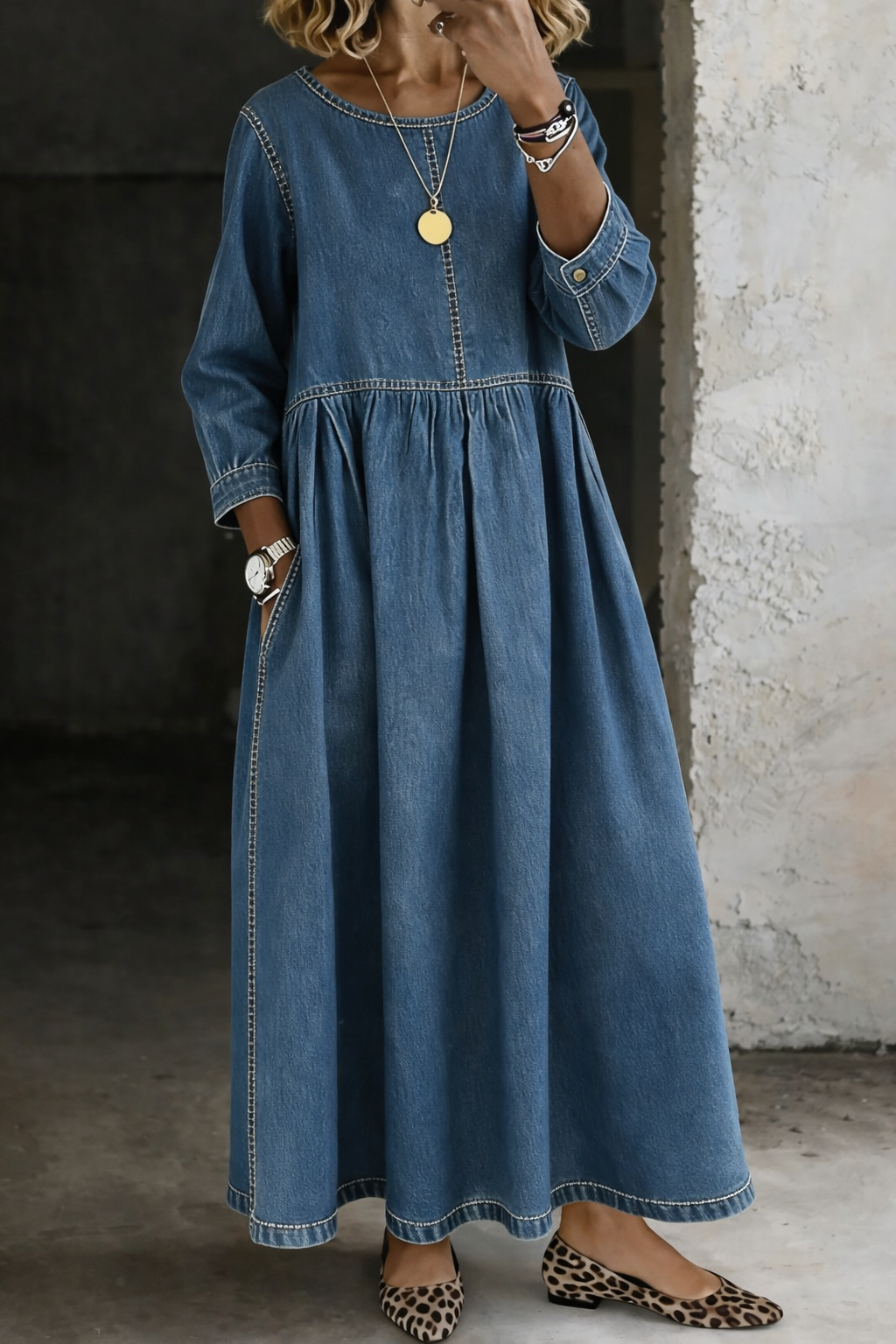 Carolyn | Round Neck Long Sleeve Denim Dress