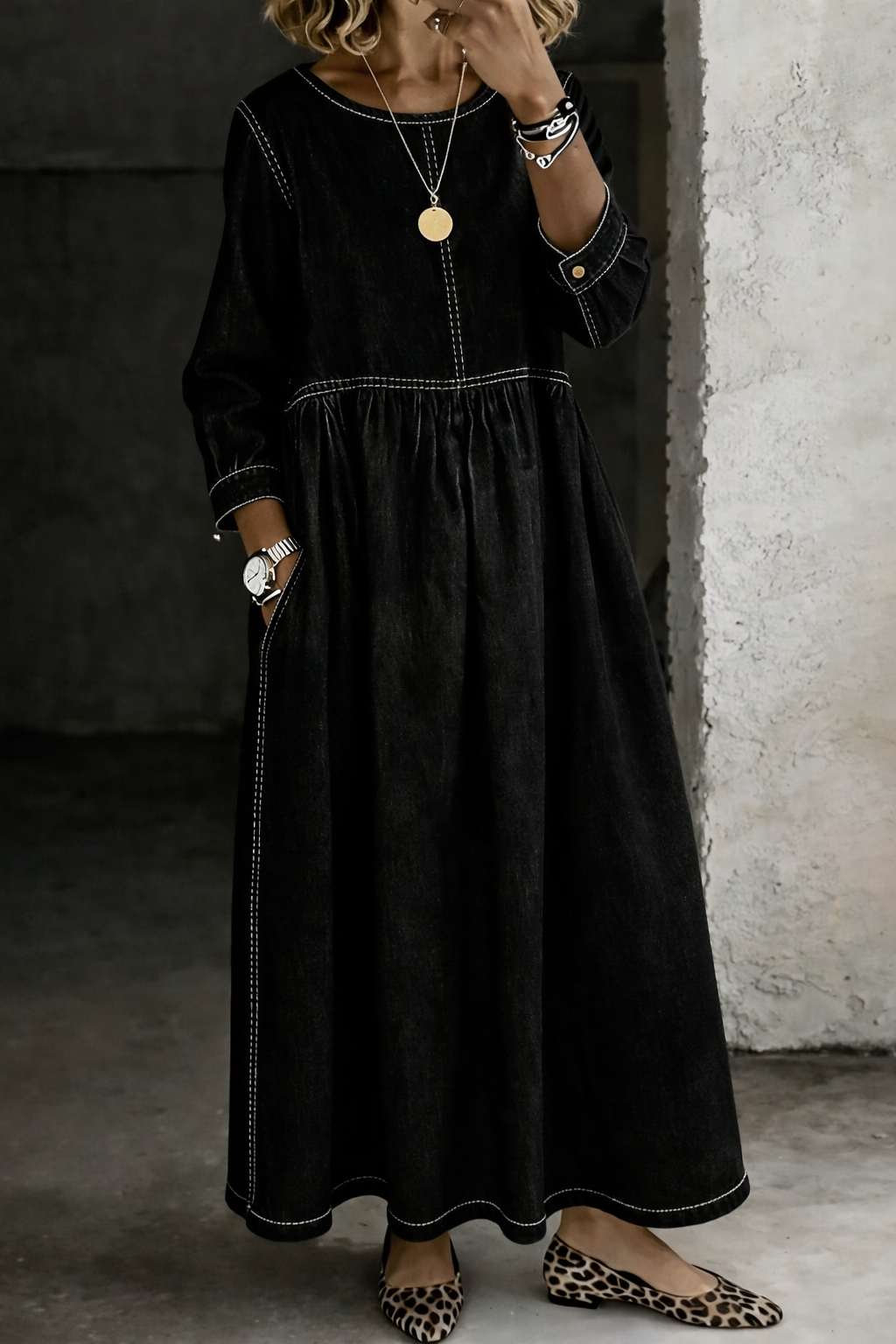 Carolyn | Round Neck Long Sleeve Denim Dress