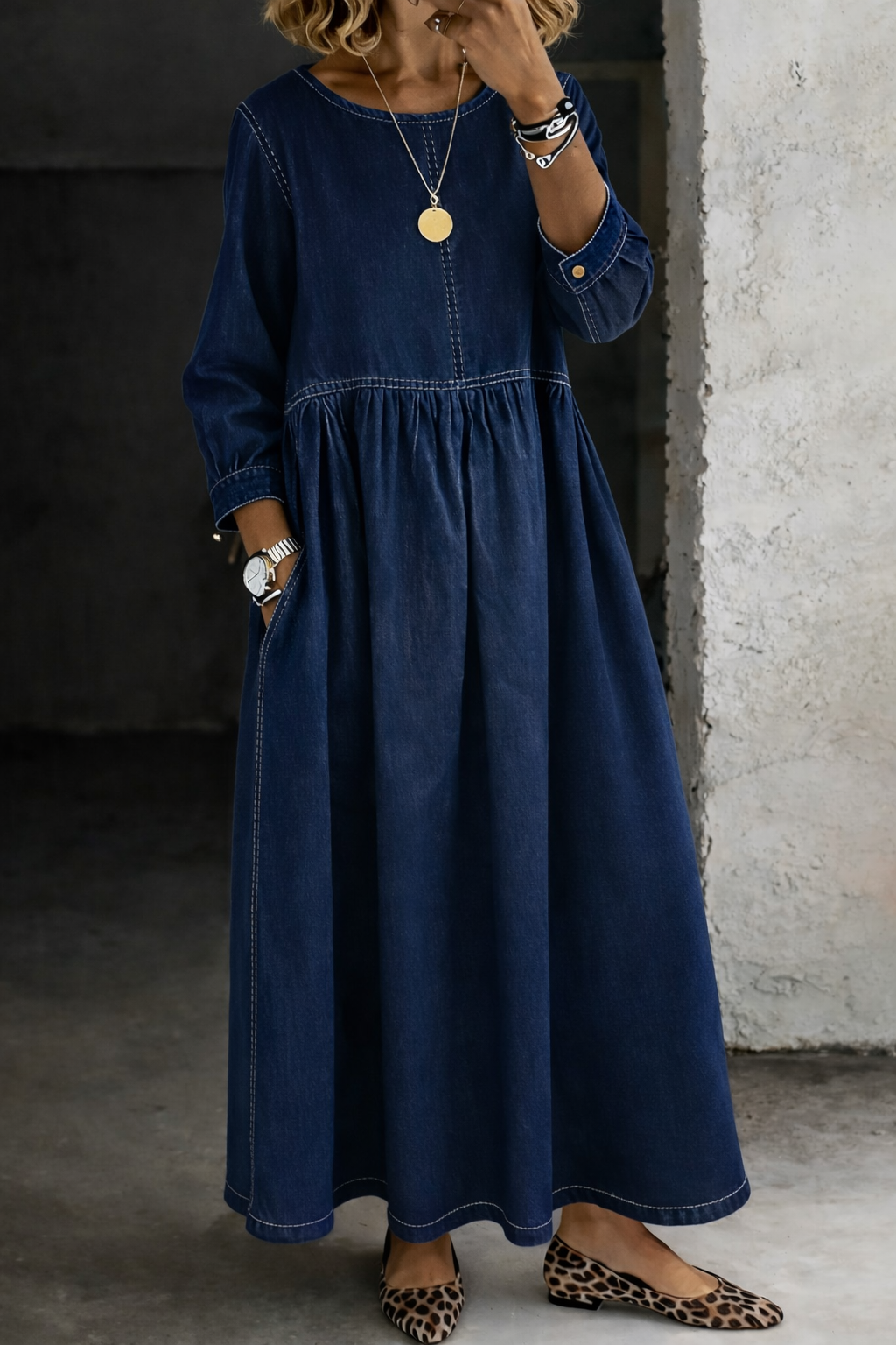 Carolyn | Round Neck Long Sleeve Denim Dress