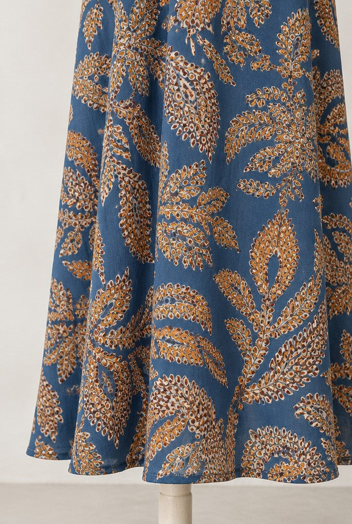 Elara | A-Line Maxi Dress, Flattering Silhouette, close-up 3