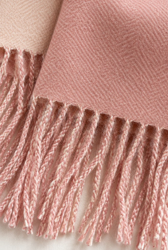 Nadia | Woven Scarf with Fringes and Logo Patch, close-up 3