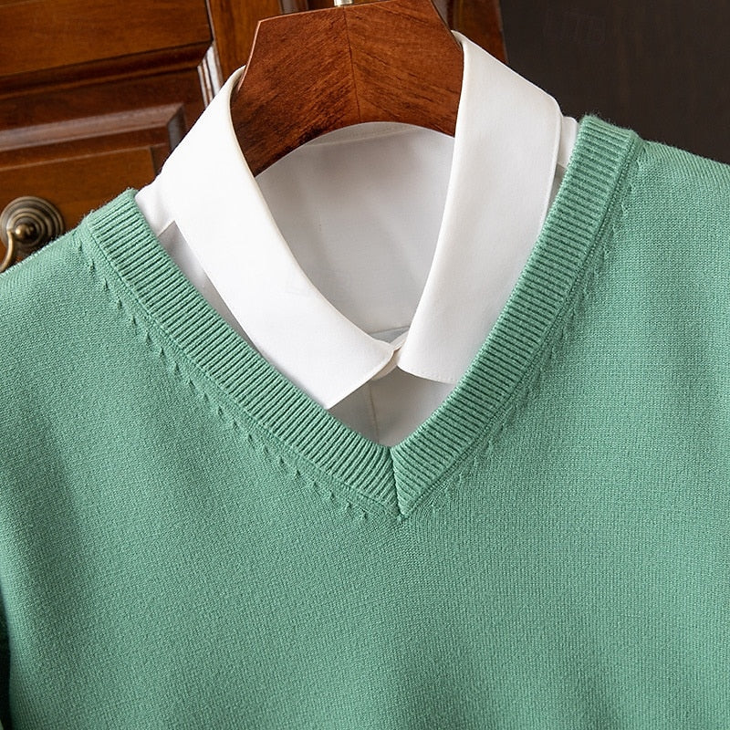 Declan | Flat-Knit V-Neck Sweater
