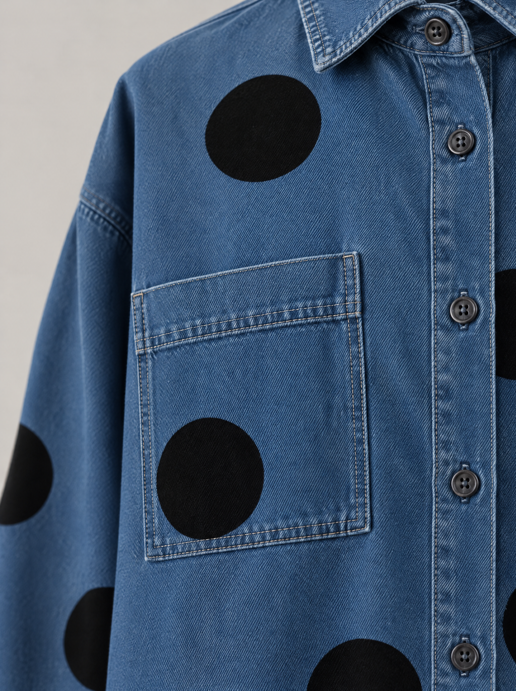Flora oversized polka dot shirt – chest pocket and buttons (Blue)