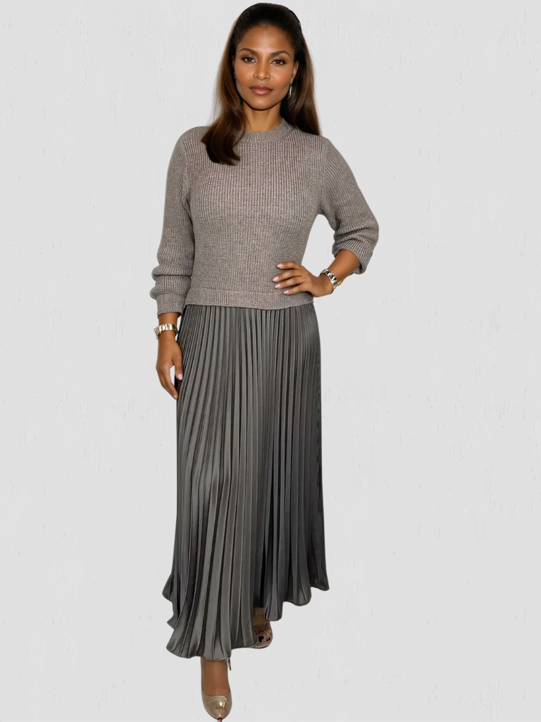 Lacy | Pleated Knit Maxi Dress