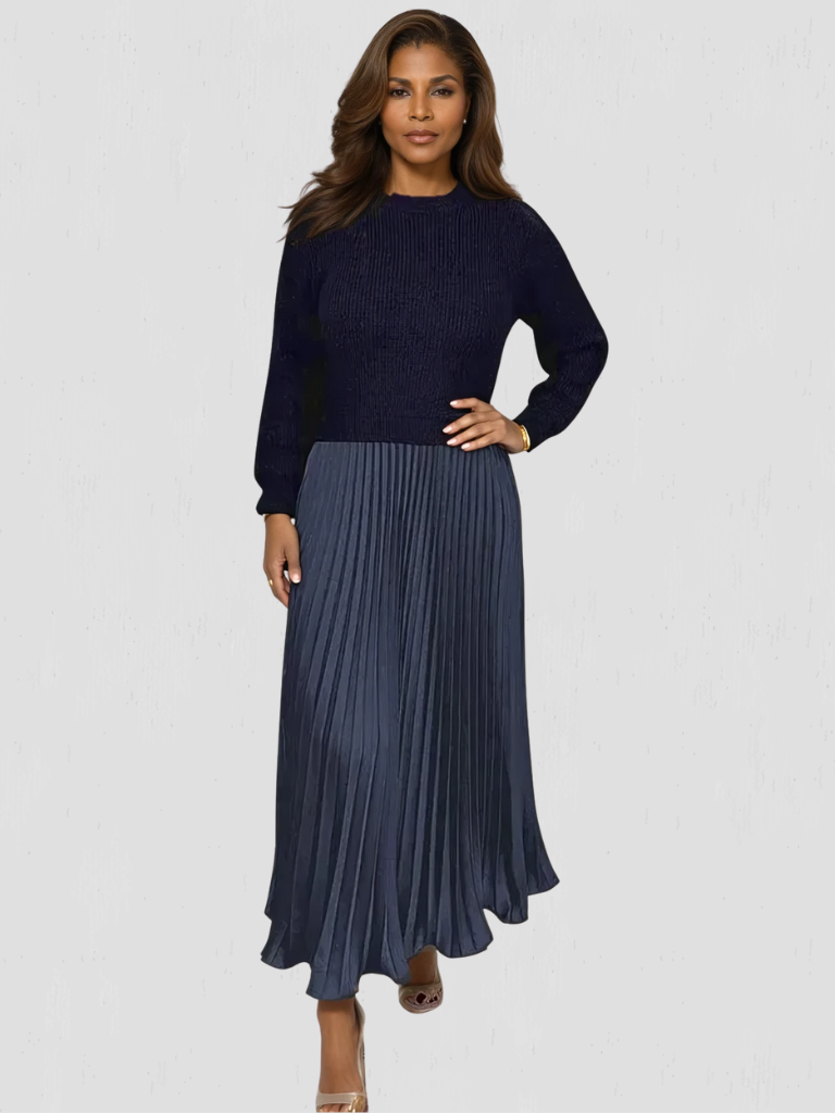 Lacy | Pleated Knit Maxi Dress