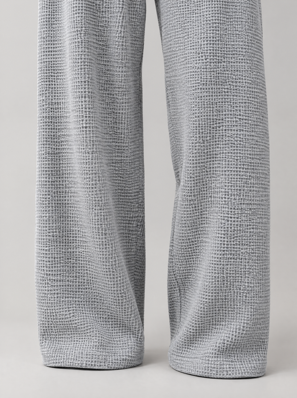 Maddox waffle-textured pants – relaxed wide leg (Gray)