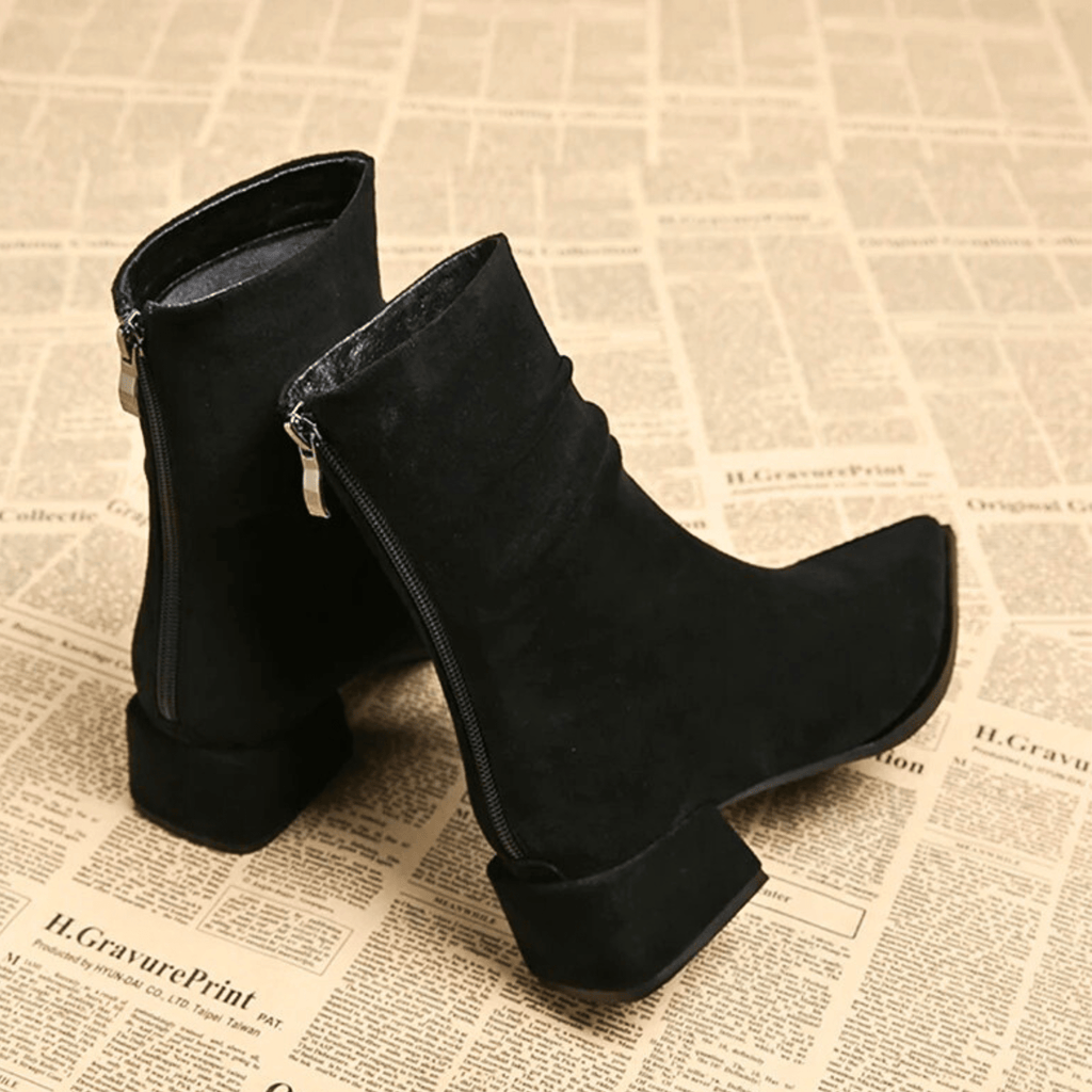 Pamela | Refined Pointed-Toe Boots