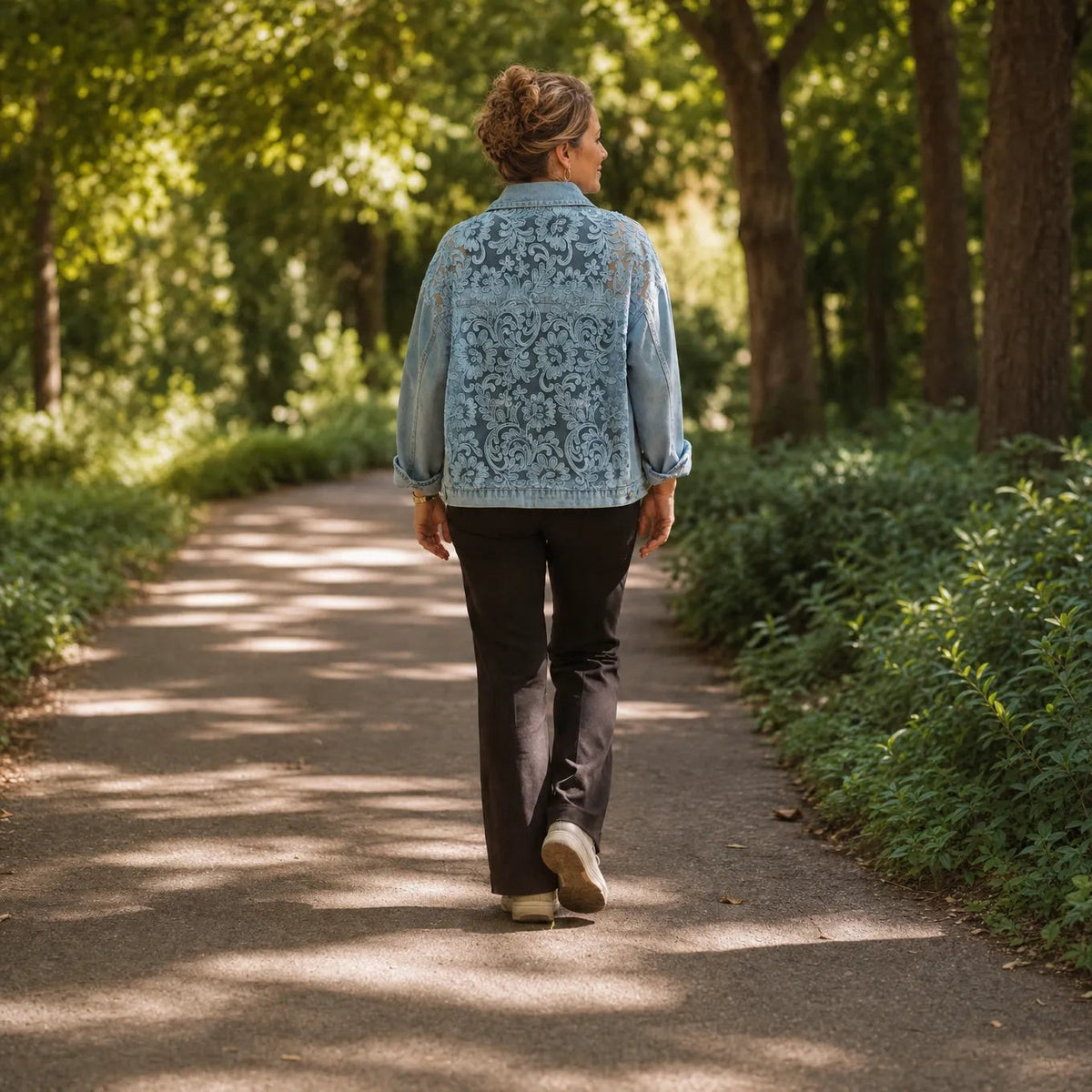 Rebekah | Floral Lace Patchwork Denim-Look Jacket