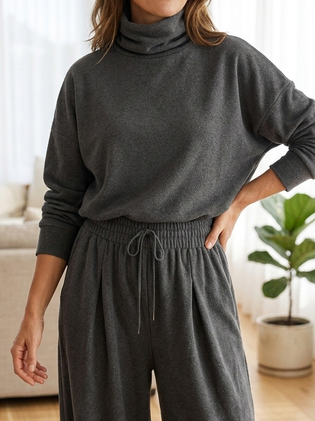 Violette | Turtleneck and Wide-Leg Pants Set
