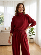Violette in Dark Red