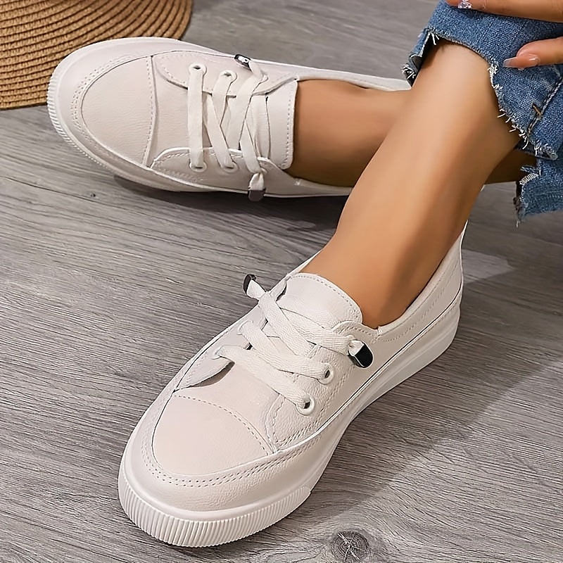 Zoe | Minimal Slip-On Platform Sneakers